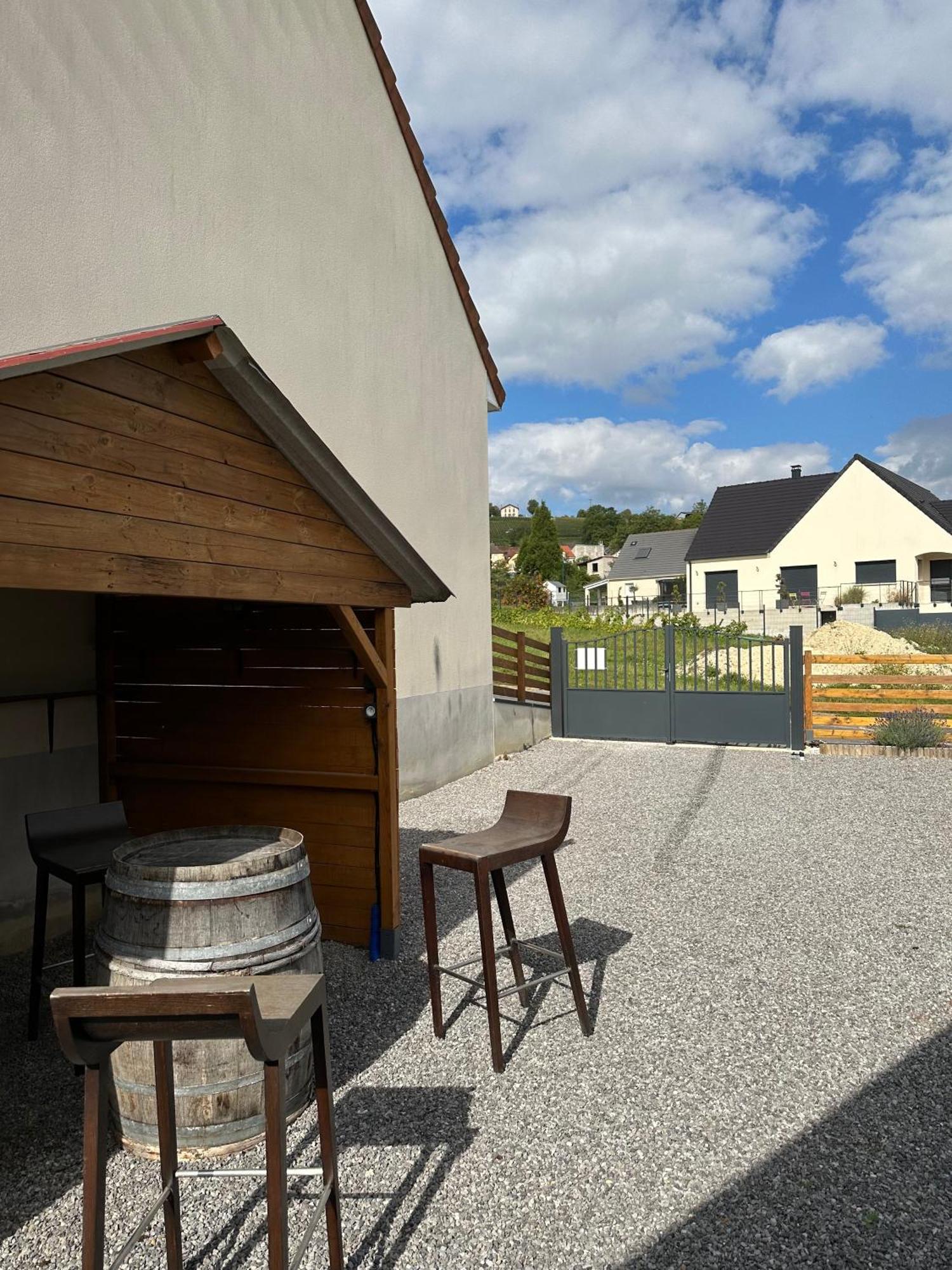 Вилла Chez Celia, Roulotte En Champagne Fleury-la-Riviere Экстерьер фото